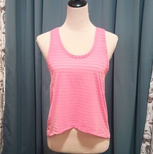 Zyia Active Nimbus Split Racerback Sleeveless Tank in Pink
